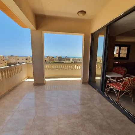 بيت العز للشقق الفندقية - علم الروم Bet Elezz Apartments-Alam Elrom Mersa Matruh Room photo