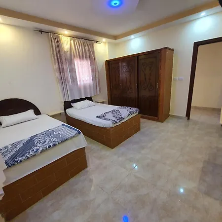 بيت العز للشقق الفندقية - علم الروم Bet Elezz Apartments-Alam Elrom Mersa Matruh Room photo