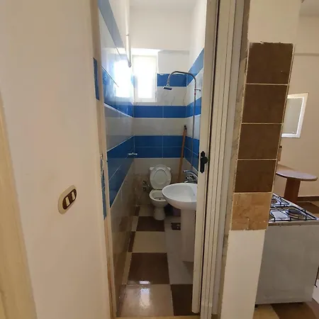 بيت العز للشقق الفندقية - علم الروم Bet Elezz Apartments-Alam Elrom Mersa Matruh Exterior photo
