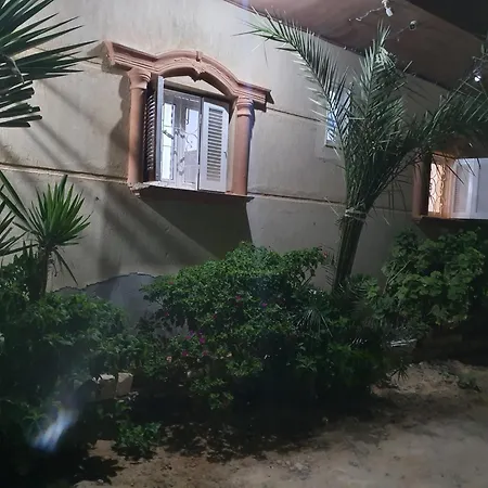 بيت العز للشقق الفندقية - علم الروم Bet Elezz Apartments-Alam Elrom Mersa Matruh Exterior photo
