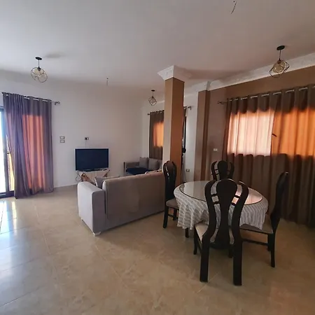 بيت العز للشقق الفندقية - علم الروم Bet Elezz Apartments-Alam Elrom Mersa Matruh Exterior photo
