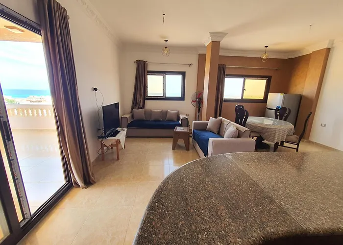 بيت العز للشقق الفندقية - علم الروم Bet Elezz Apartments-Alam Elrom